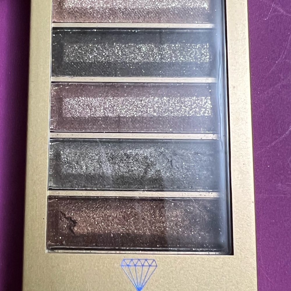 Eyeshadow platte